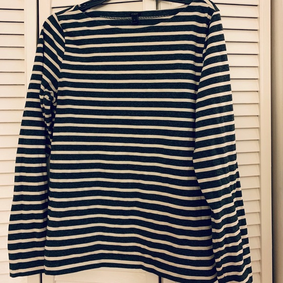 J Crew Long Sleeve Grey Strip - Picture 1 of 2